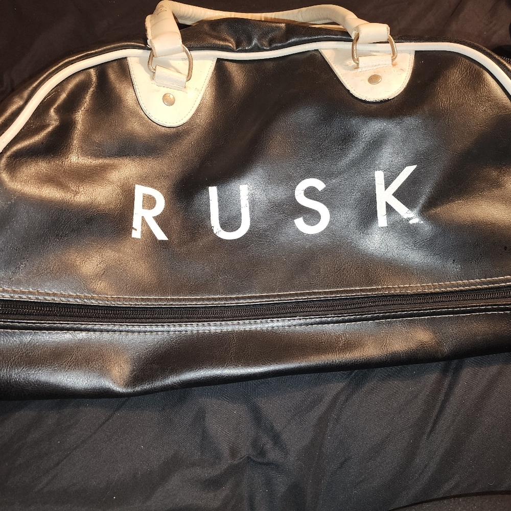Vintage leather Rusk bag with lock